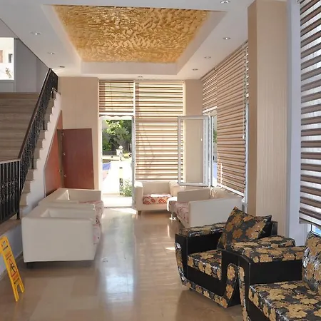 Glory 3* מרמריס